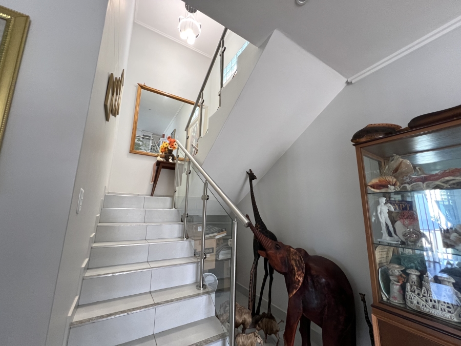 3 Bedroom Property for Sale in Jeffreys Bay Central Eastern Cape